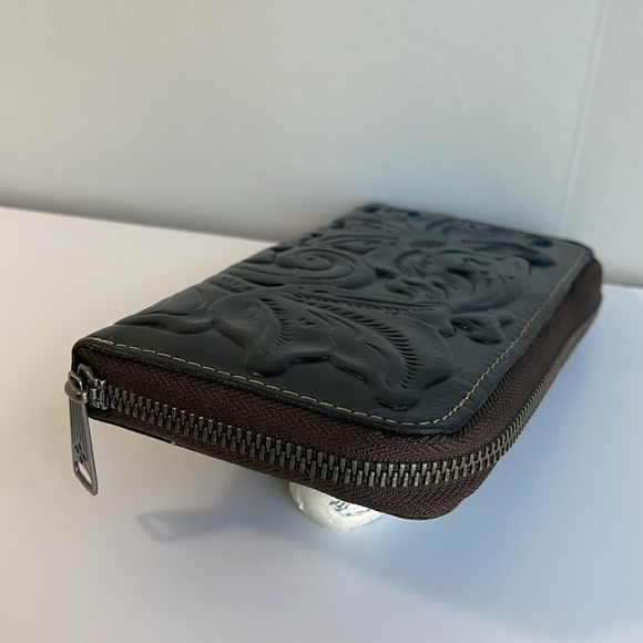 Patricia Nash Black Embossed Leather Wallet - Picture 10 of 15